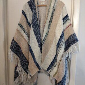 World market winter wrap